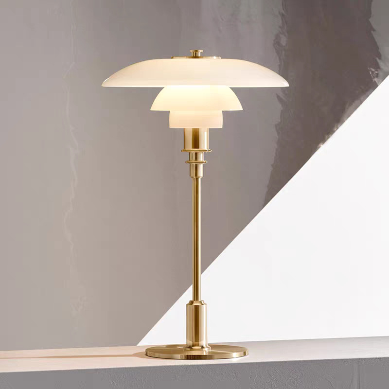 Modern luxury 3-Shade Desk Lamp for Bedroom BN-TL038