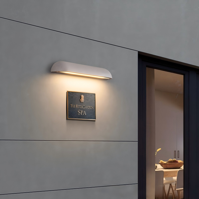 IP54 rated linear concrete LED wall sconce-con003