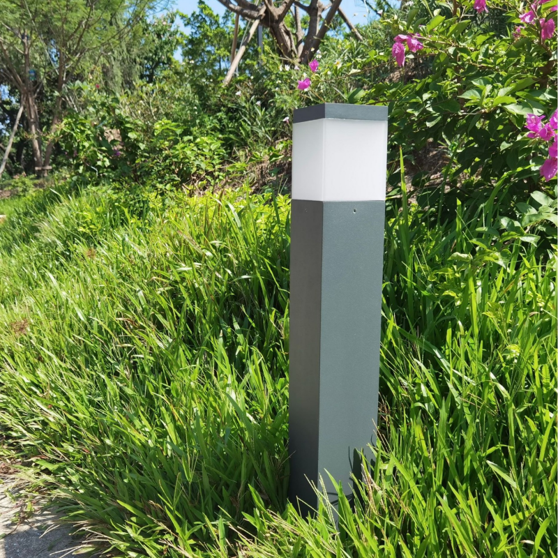 IP65 Waterproof Outdoor Pathway Lamp-BN-C013